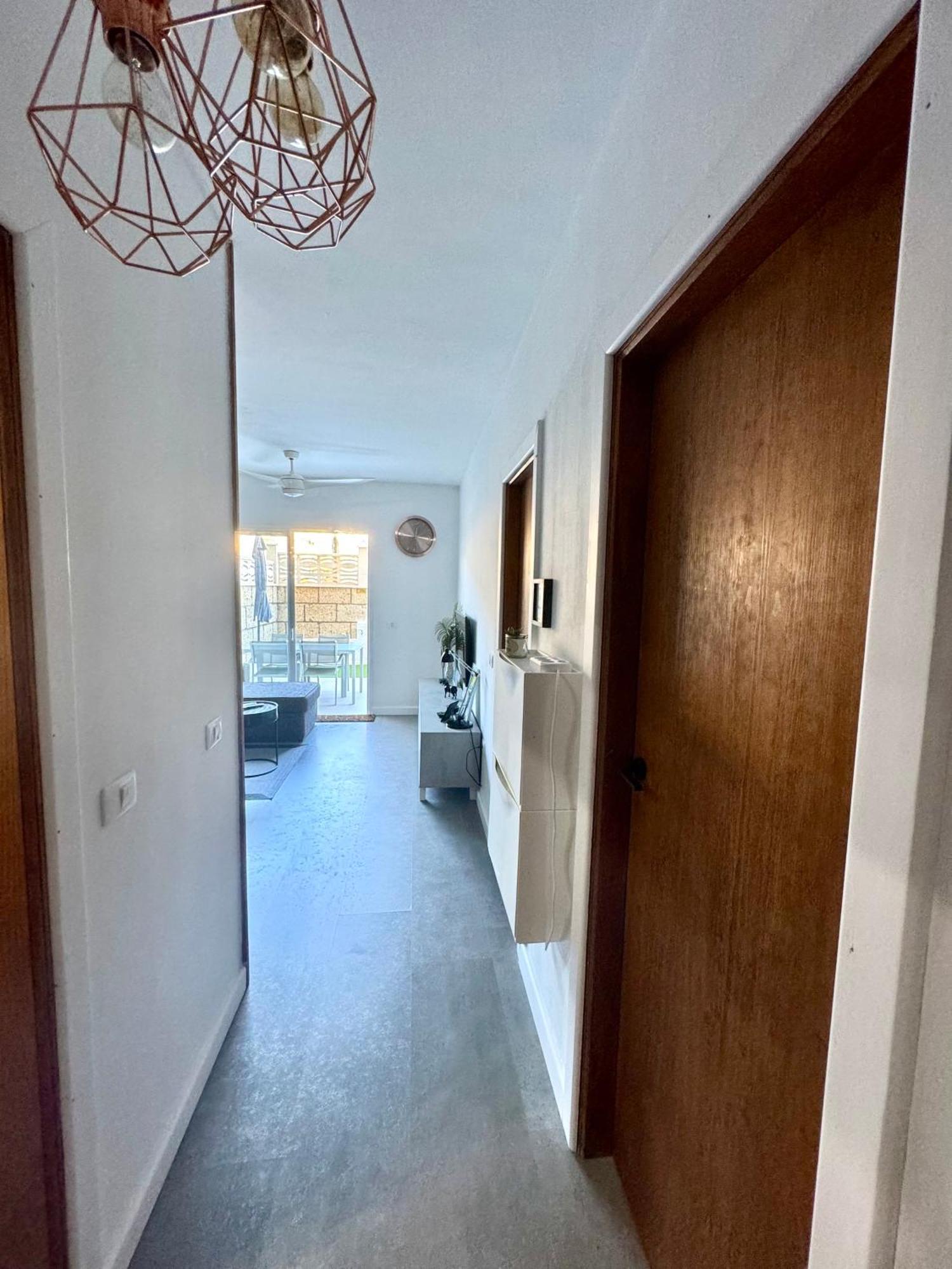 Alma Elegant Suite Apartment กันเดลาเรีย ภายนอก รูปภาพ